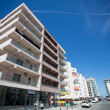 Axy Apartament Mamaia Apartment ภายนอก รูปภาพ